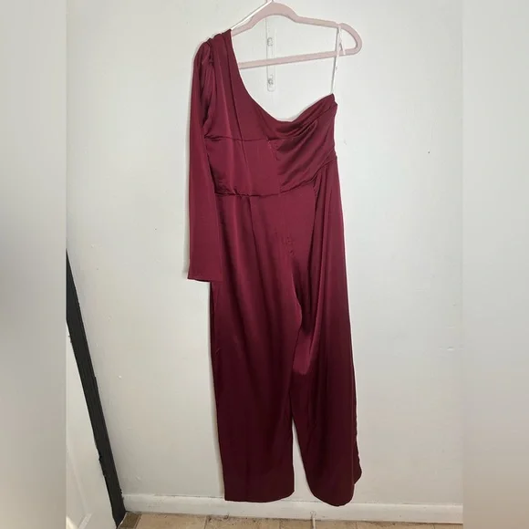 Lulu’s Wine Red Burgundy Satin One-Shoulder Jumpsuit size XL - Picture 9 of 14